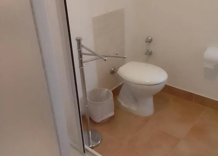 Le 5 Querce * Nettuno