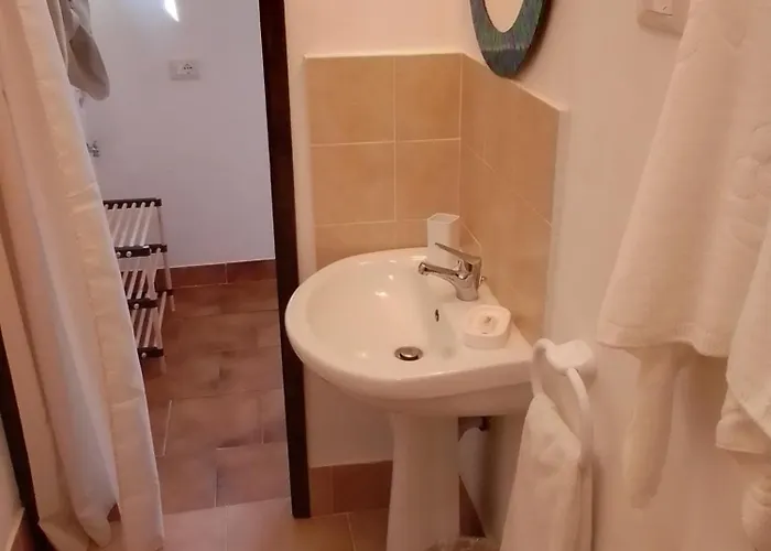 Le 5 Querce شقة نيتّونو